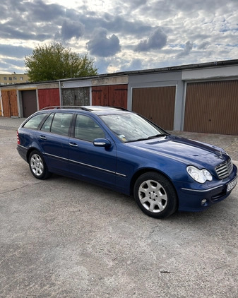 Mercedes-Benz Klasa C cena 21900 przebieg: 286500, rok produkcji 2006 z Grudziądz małe 137